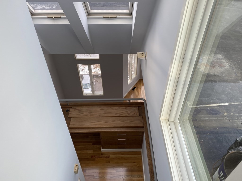 27 Bay State Rd, Fenway