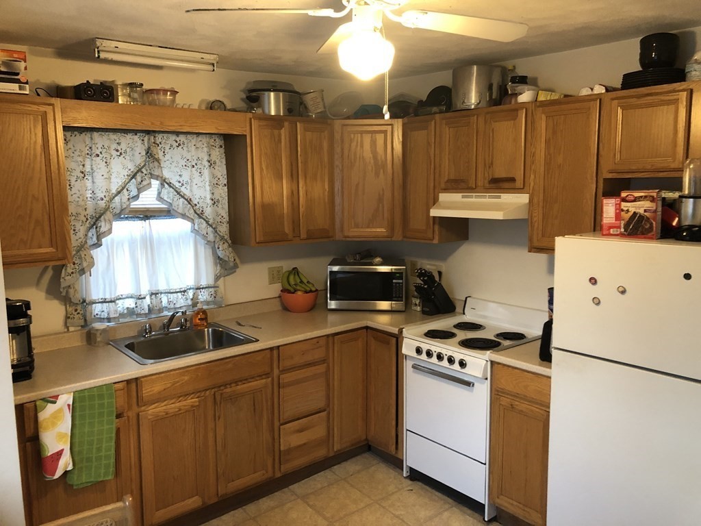 Pictures of  property for rent on Porter St., Cambridge, MA 02141