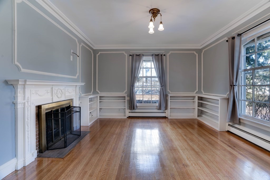 8 Prescott Rd, Diamond District