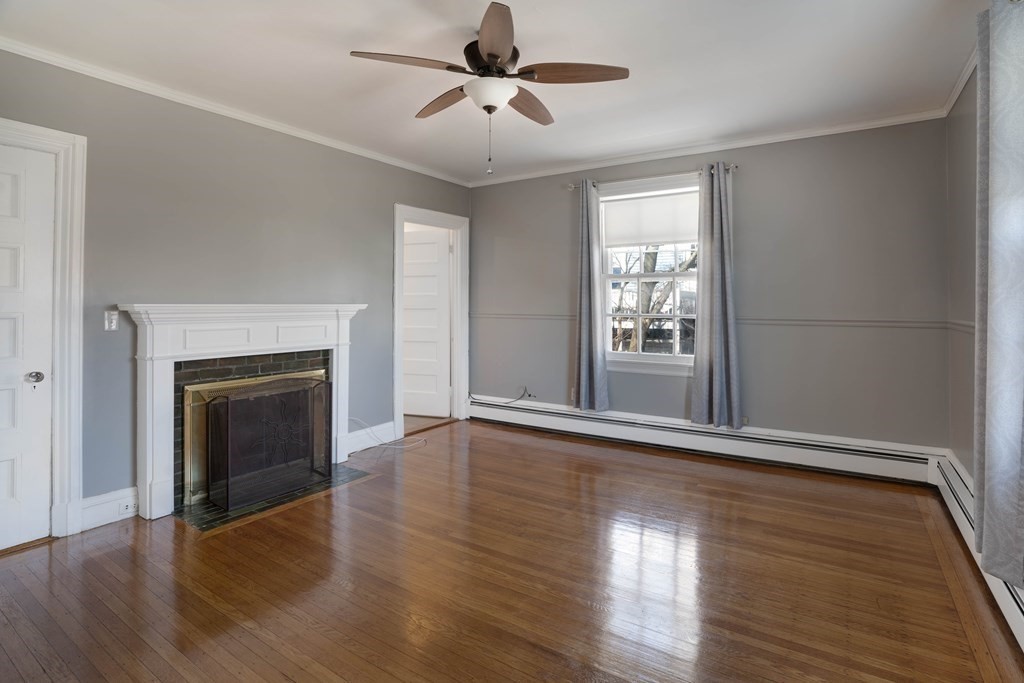 8 Prescott Rd, Diamond District