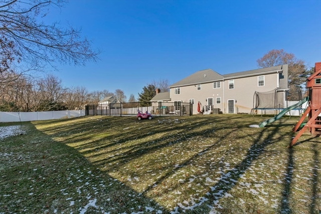 6 Settlers Drive Lakeville MA 02347