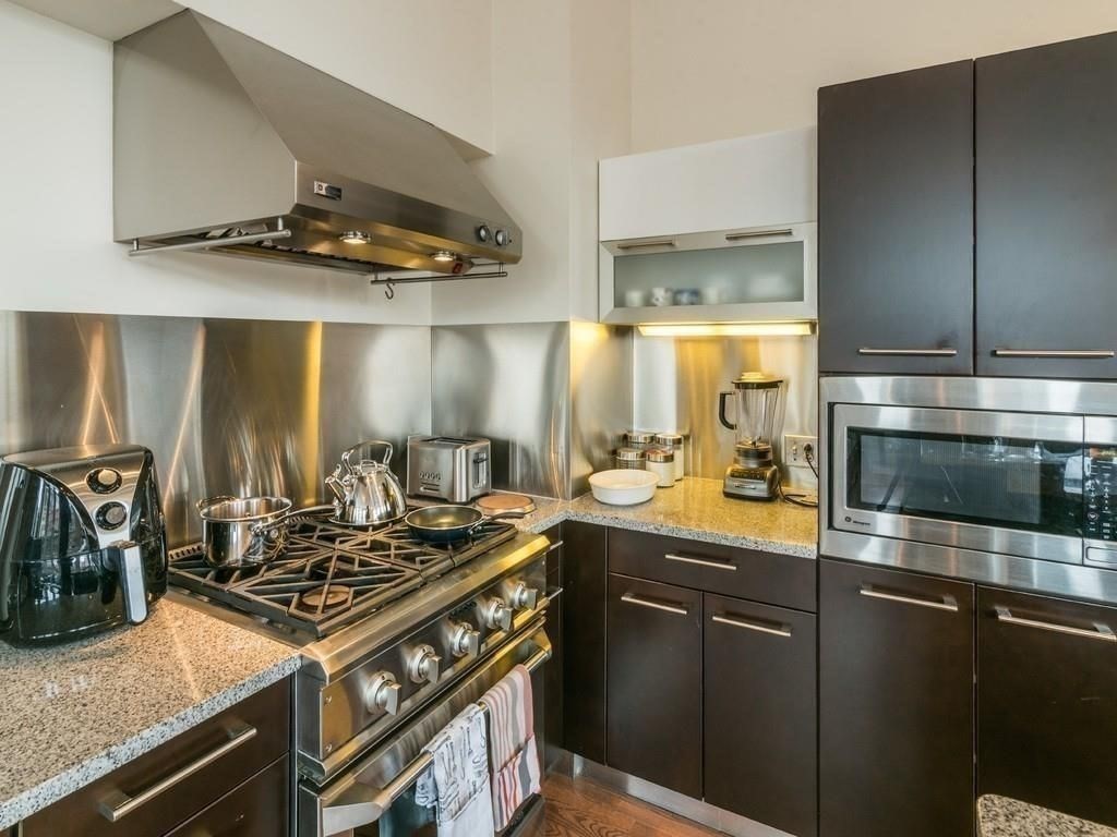 88 Kingston St, Midtown