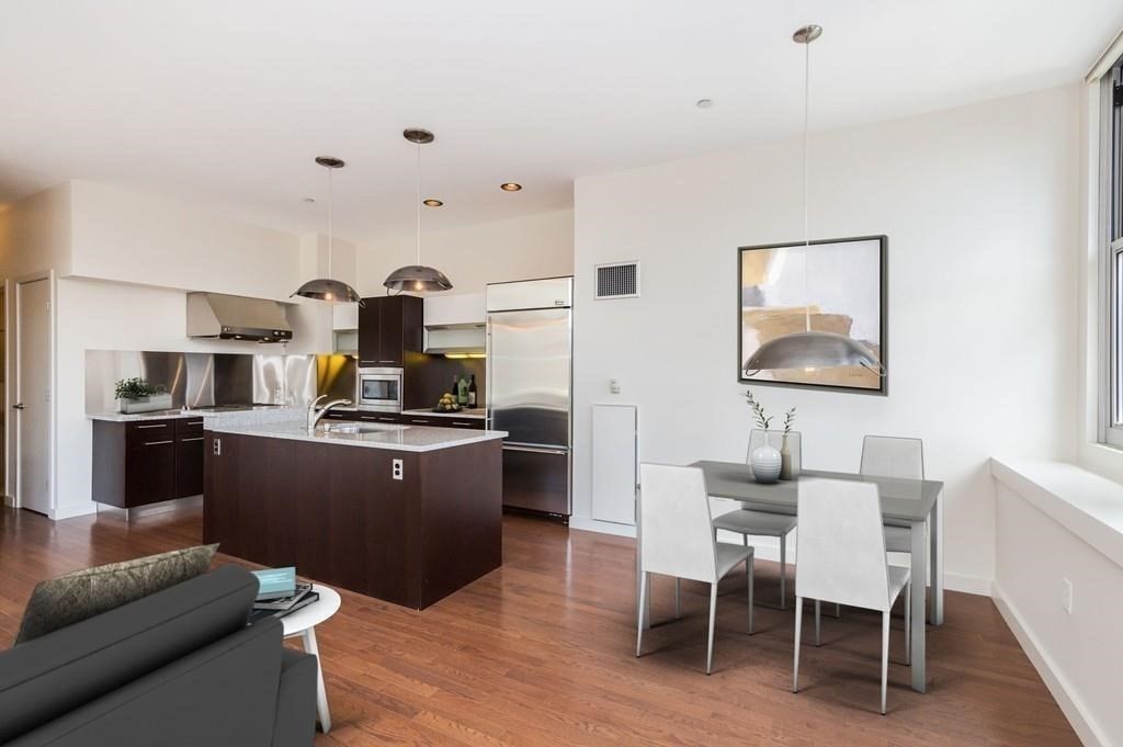 88 Kingston St, Midtown