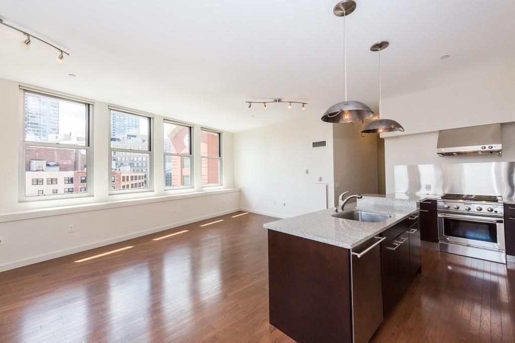 88 Kingston St, Midtown