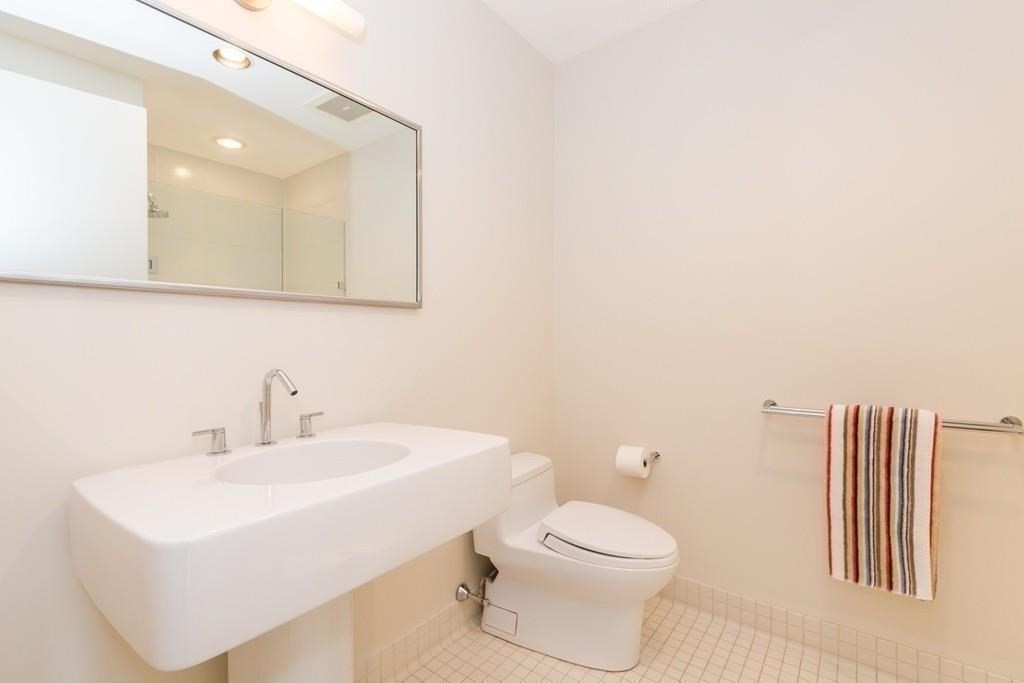 88 Kingston St, Midtown