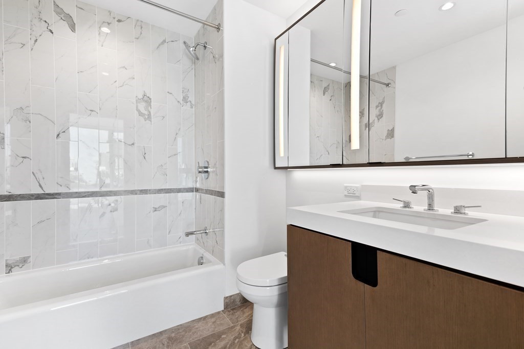 380 Harrison Ave, South End