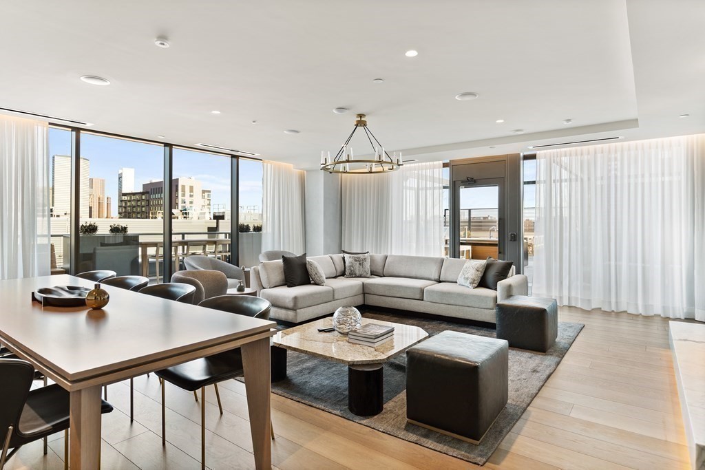 380 Harrison Ave, South End