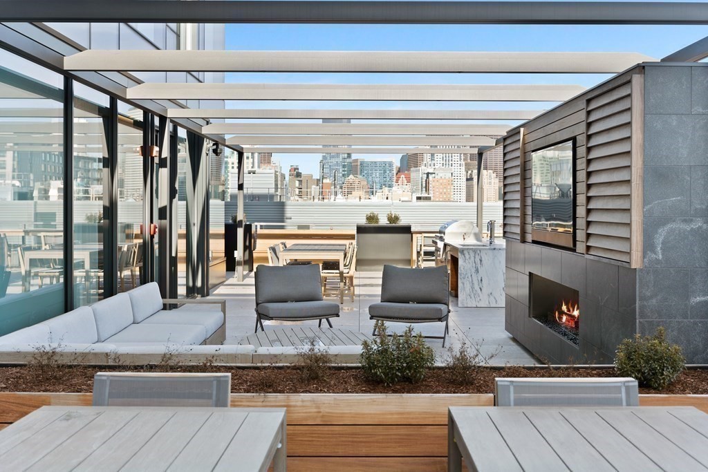 380 Harrison Ave, South End