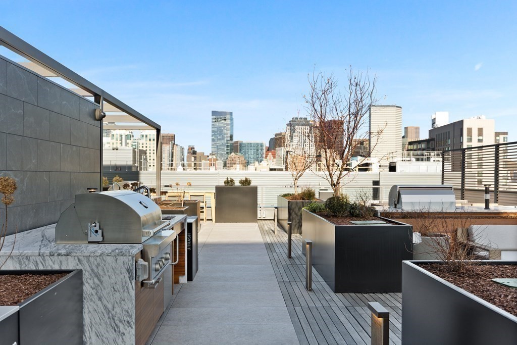 380 Harrison Ave, South End