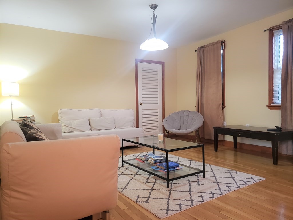 50 Temple St, Winter Hill