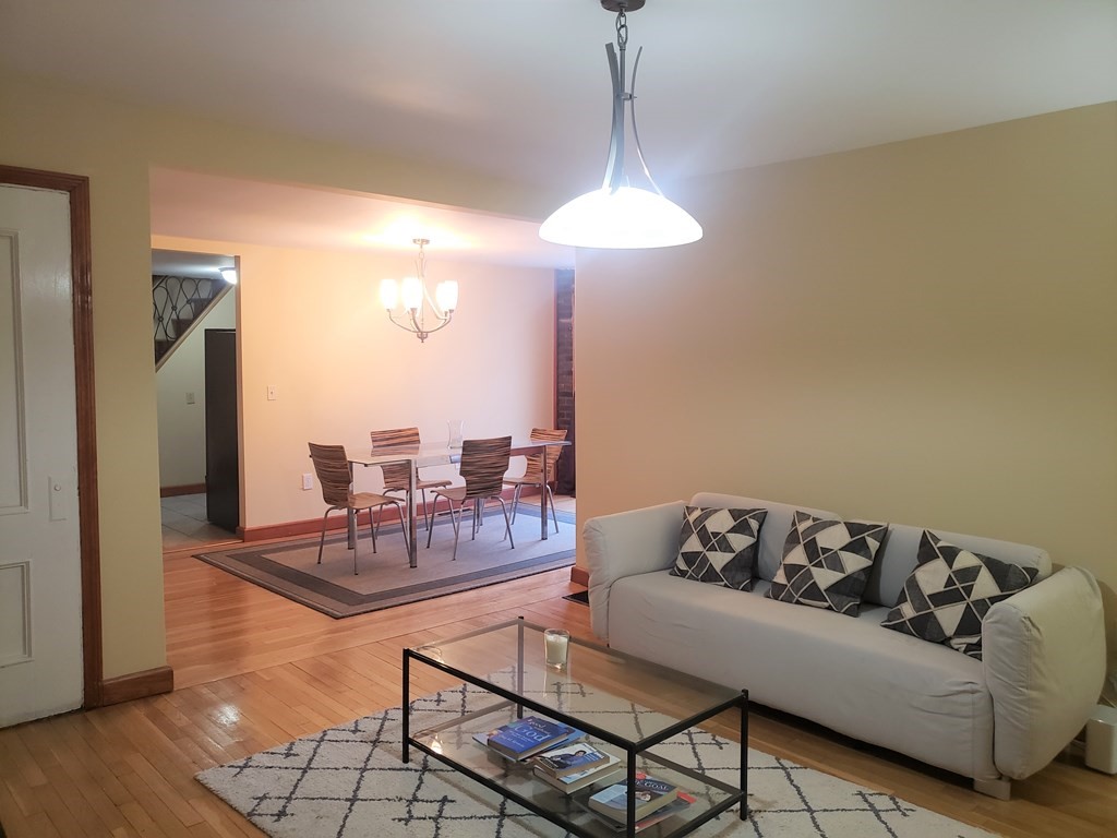 50 Temple St, Winter Hill