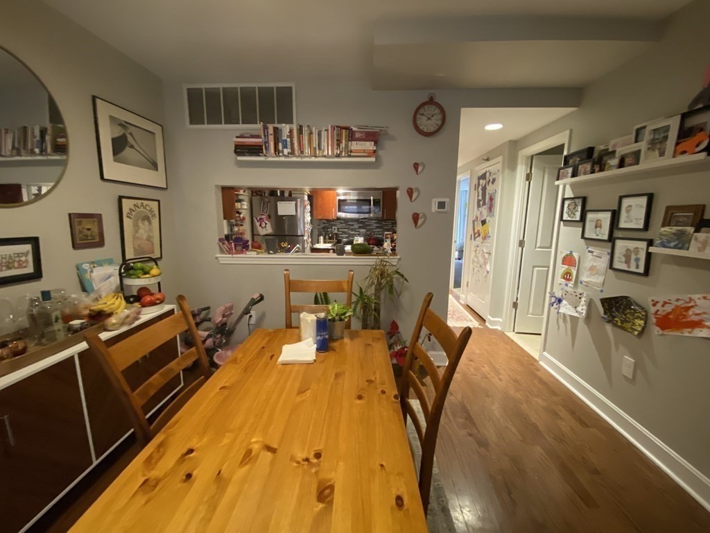 32 Garrison St, Back Bay