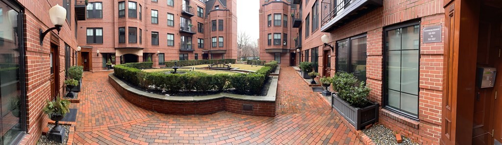 32 Garrison St, Back Bay