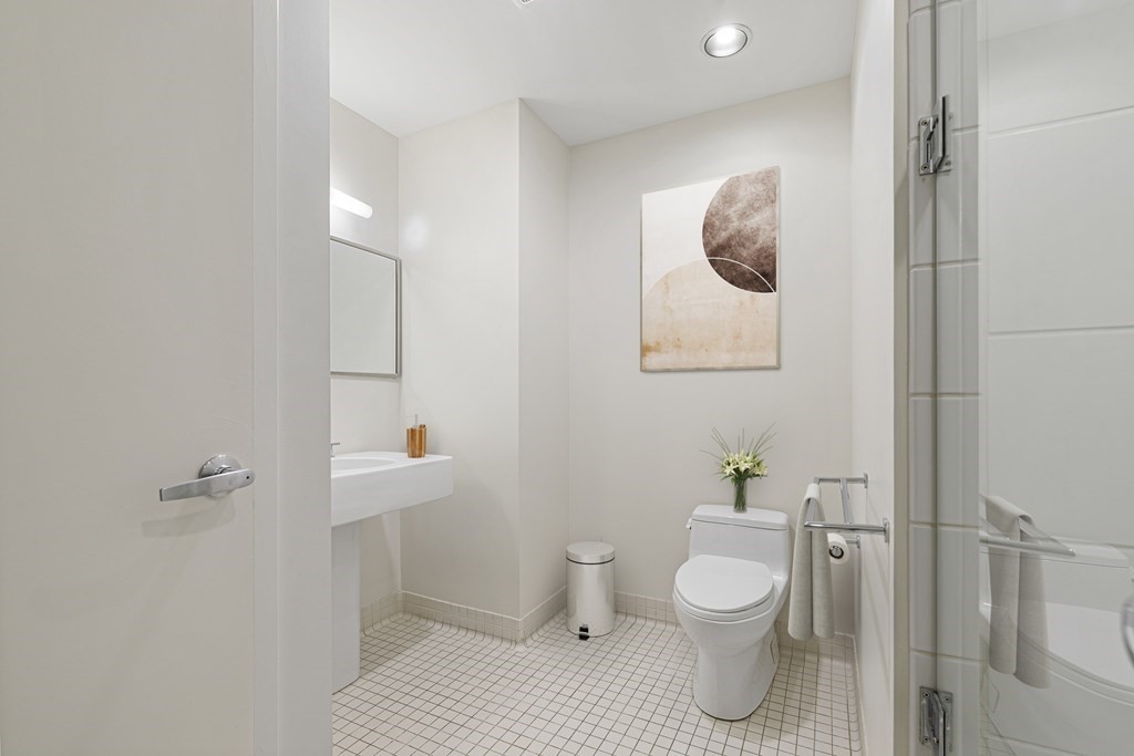 88 Kingston St, Midtown