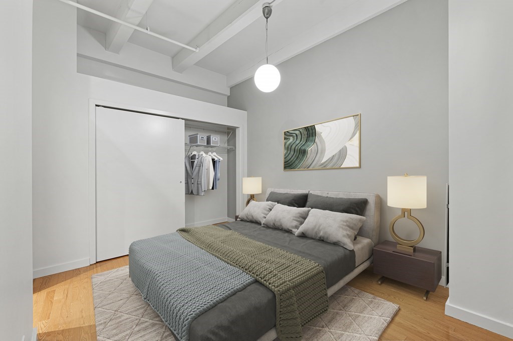 88 Kingston St, Midtown