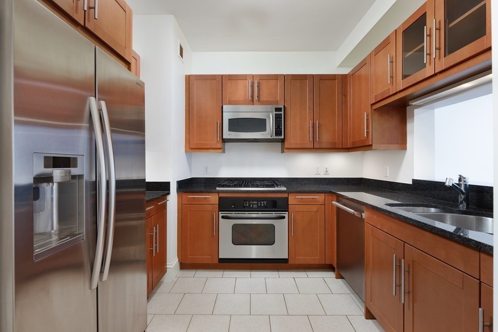 1 Charles St, Back Bay