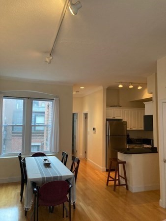 53 Garden St, Beacon Hill