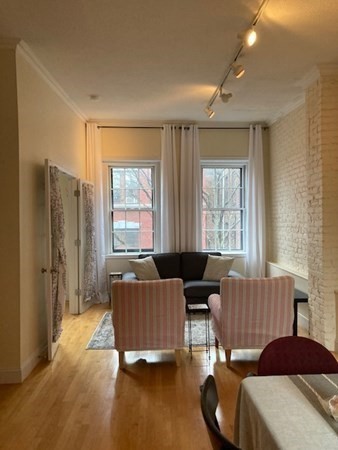 53 Garden St, Beacon Hill