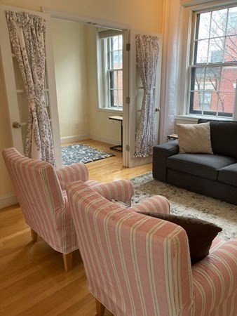 53 Garden St, Beacon Hill