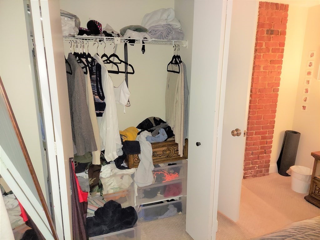 78 Gainsborough St, Fenway