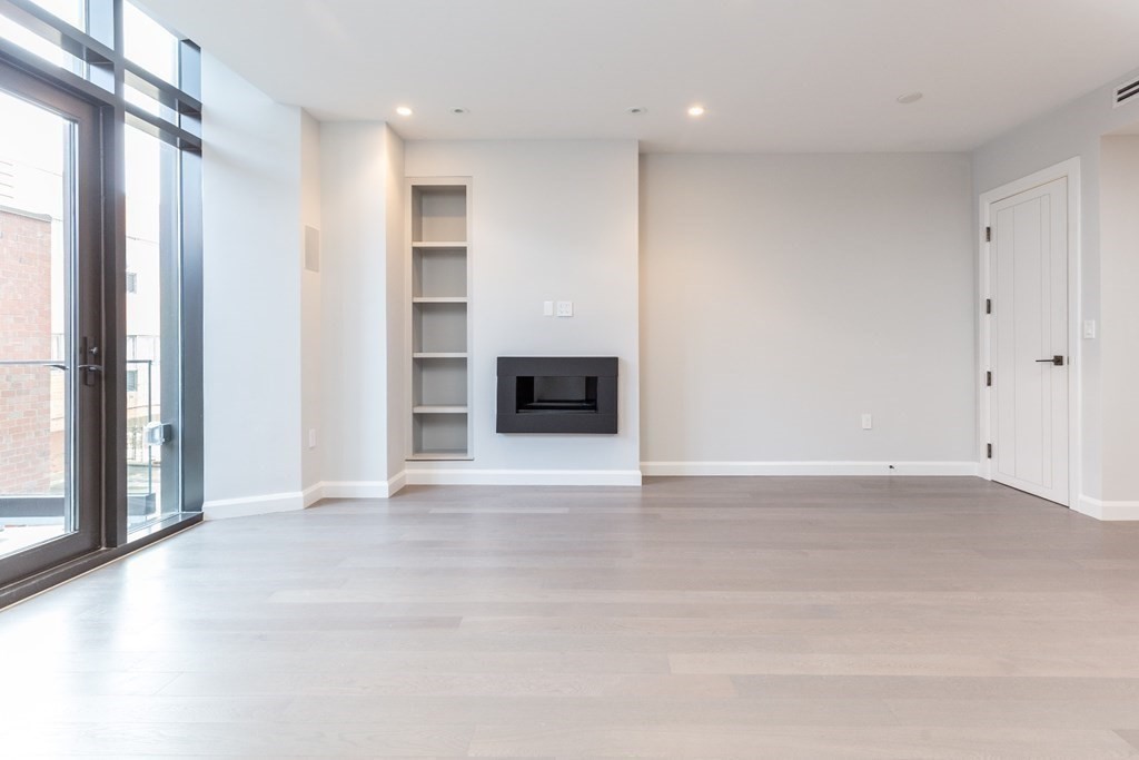 140 Shawmut Ave, South End