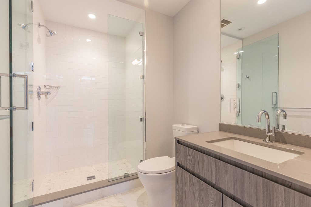 140 Shawmut Ave, South End