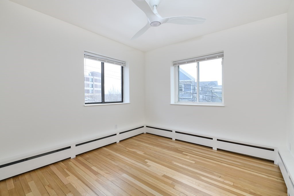 40 Parker Hill Ave, Mission Hill