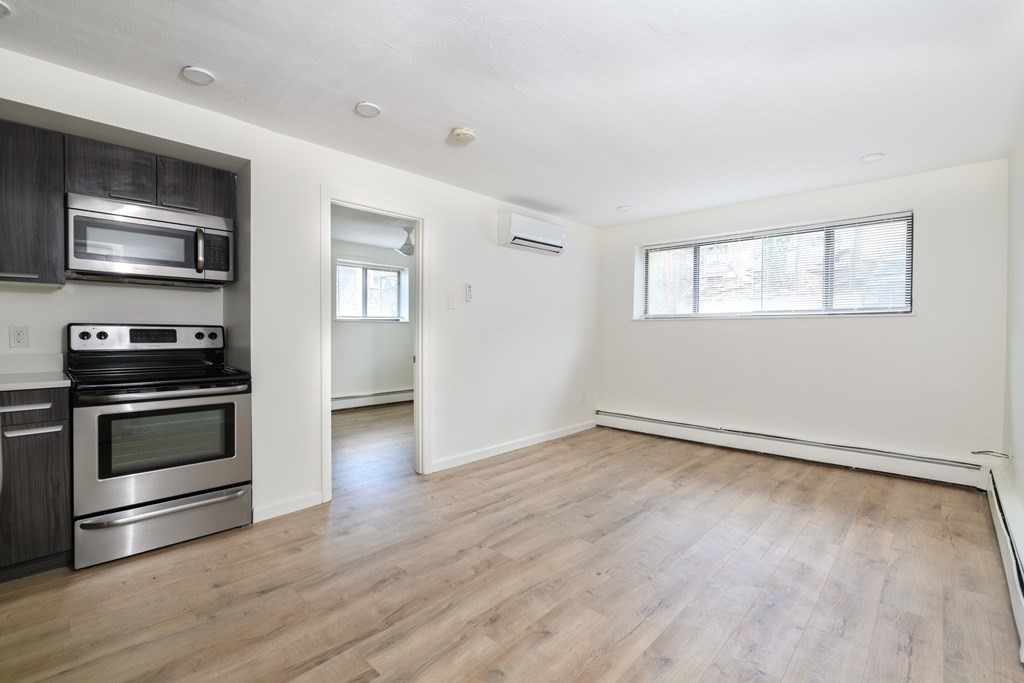 44 Parker Hill Ave, Mission Hill