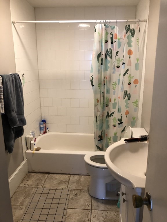 1082 Commonwealth Ave, Allston