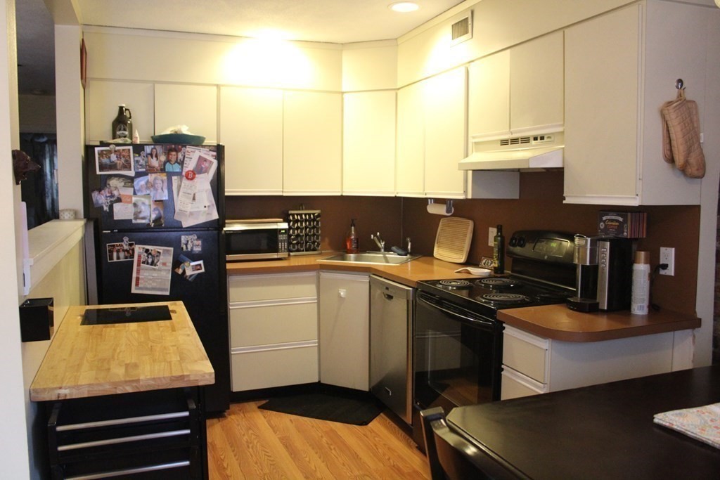 8 Wiget St, North End