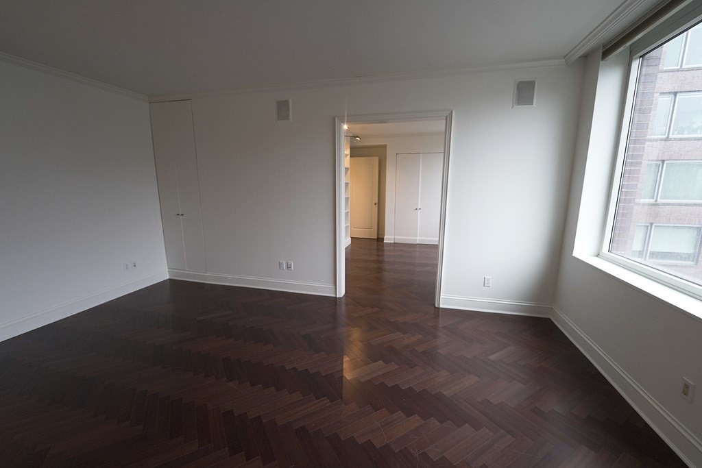 1 Charles St, Back Bay