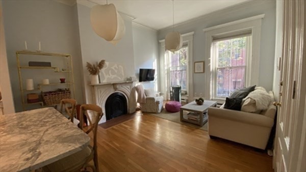 7 Dwight St, South End