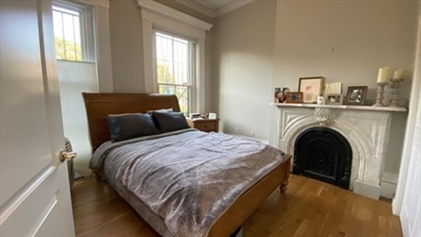 7 Dwight St, South End