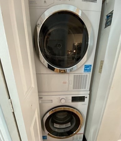 7 Dwight St, South End