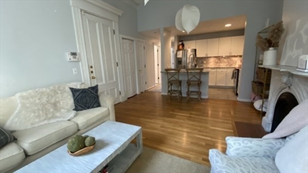 7 Dwight St, South End