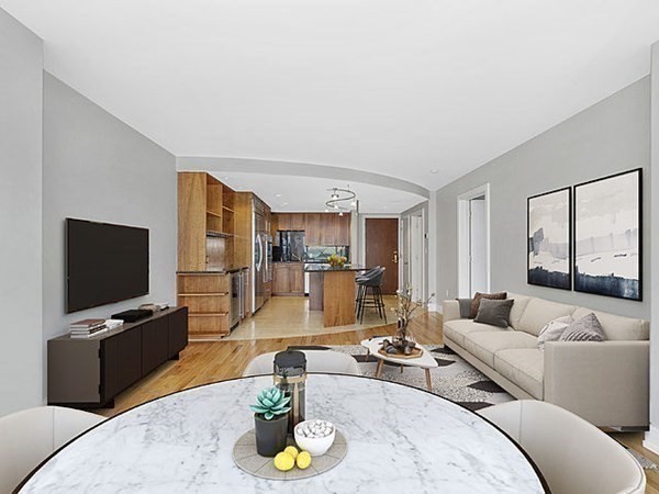 75 83 Cambridge Pkwy, Kendall Square