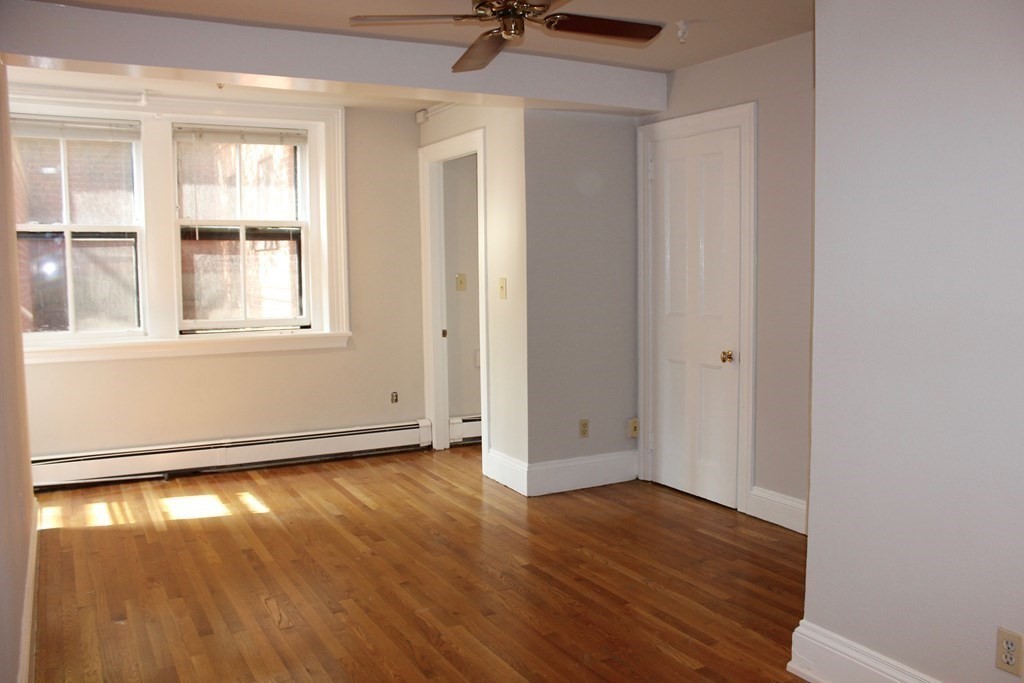 239 Commonwealth Ave, Back Bay