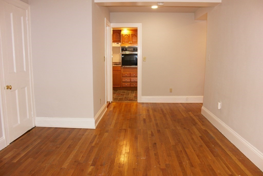 239 Commonwealth Ave, Back Bay