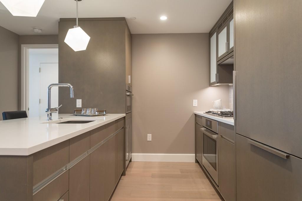 100 Lovejoy, North End