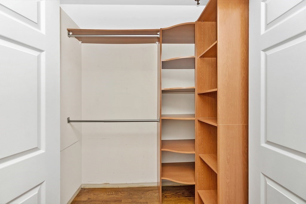 390 Commonwealth Ave, Back Bay