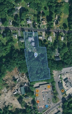 158 Central St, Rockland, MA 02370