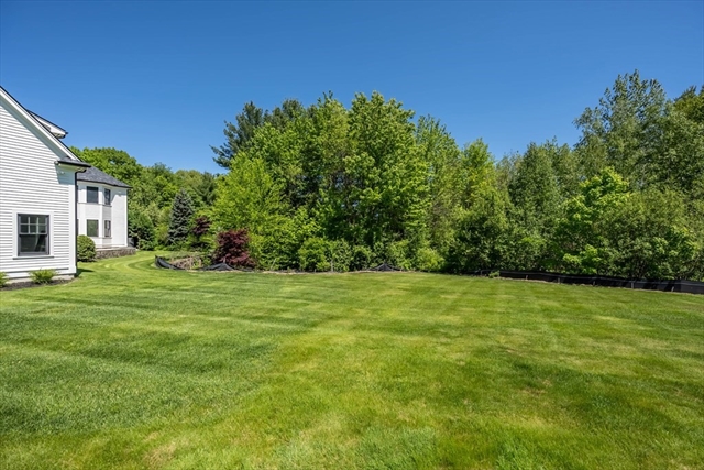 15 Carriage Chase Road North Andover MA 1845