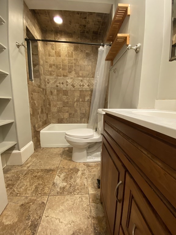 422 Hanover St, North End