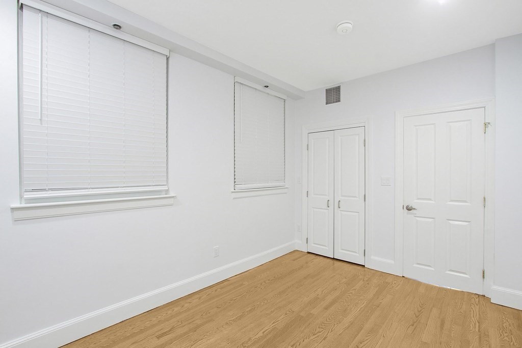 140 Boylston St, Midtown