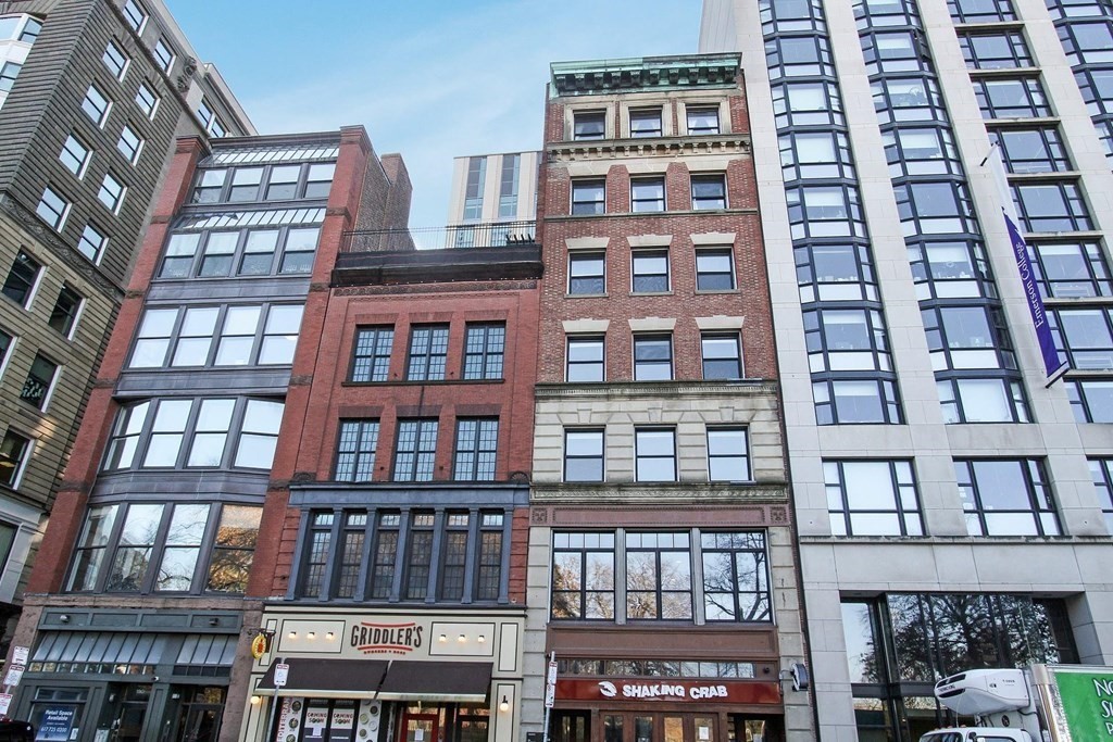 140 Boylston St, Midtown