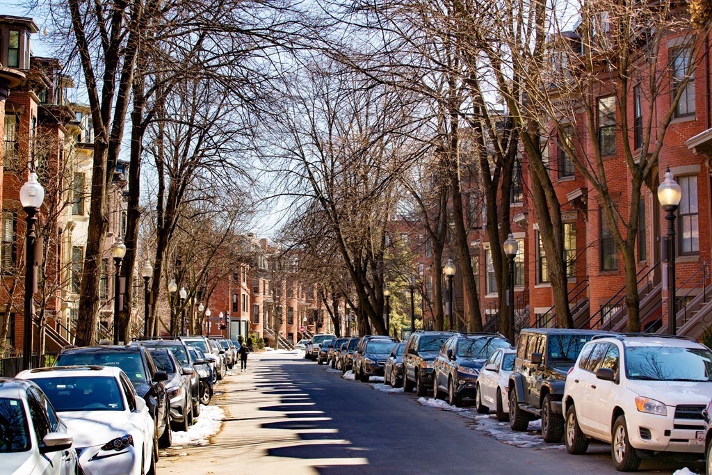 212 Canton St, South End