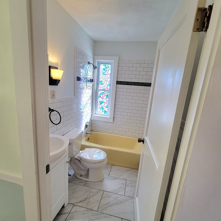 26 Southwick St, Salem