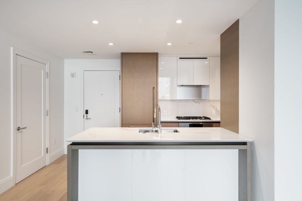 380 Harrison Ave, South End