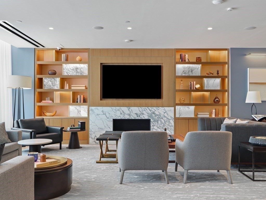 380 Harrison Ave, South End