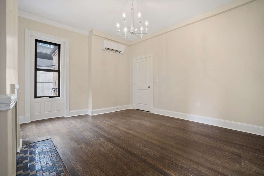 95 Saint Botolph St, Back Bay